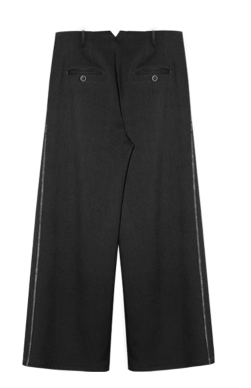 "Tencel" Pleated Straight Pants