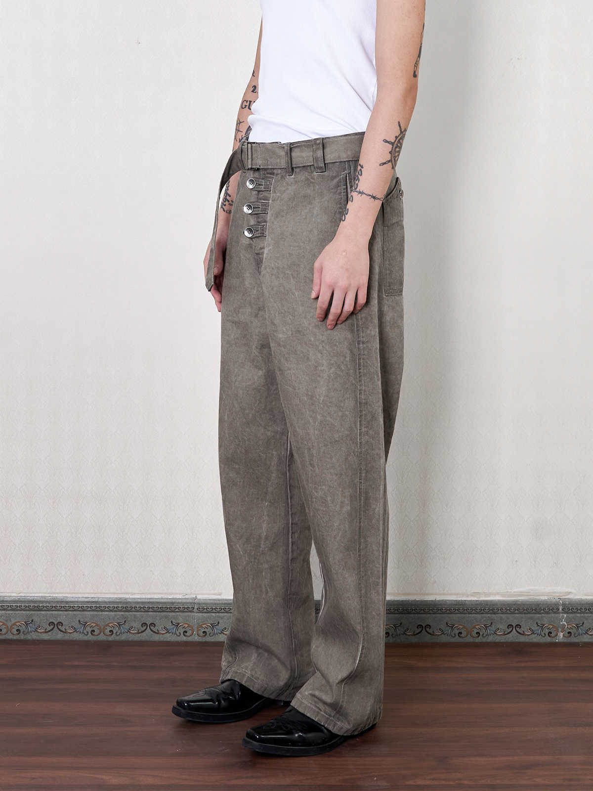 "Haze" Tailored Distressed Belt Straight Pants